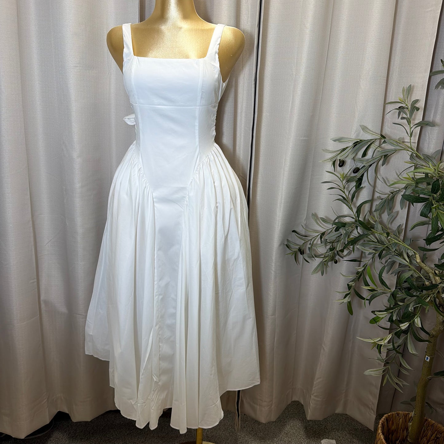 Poplin Back Ribbon MIdi Dress-White