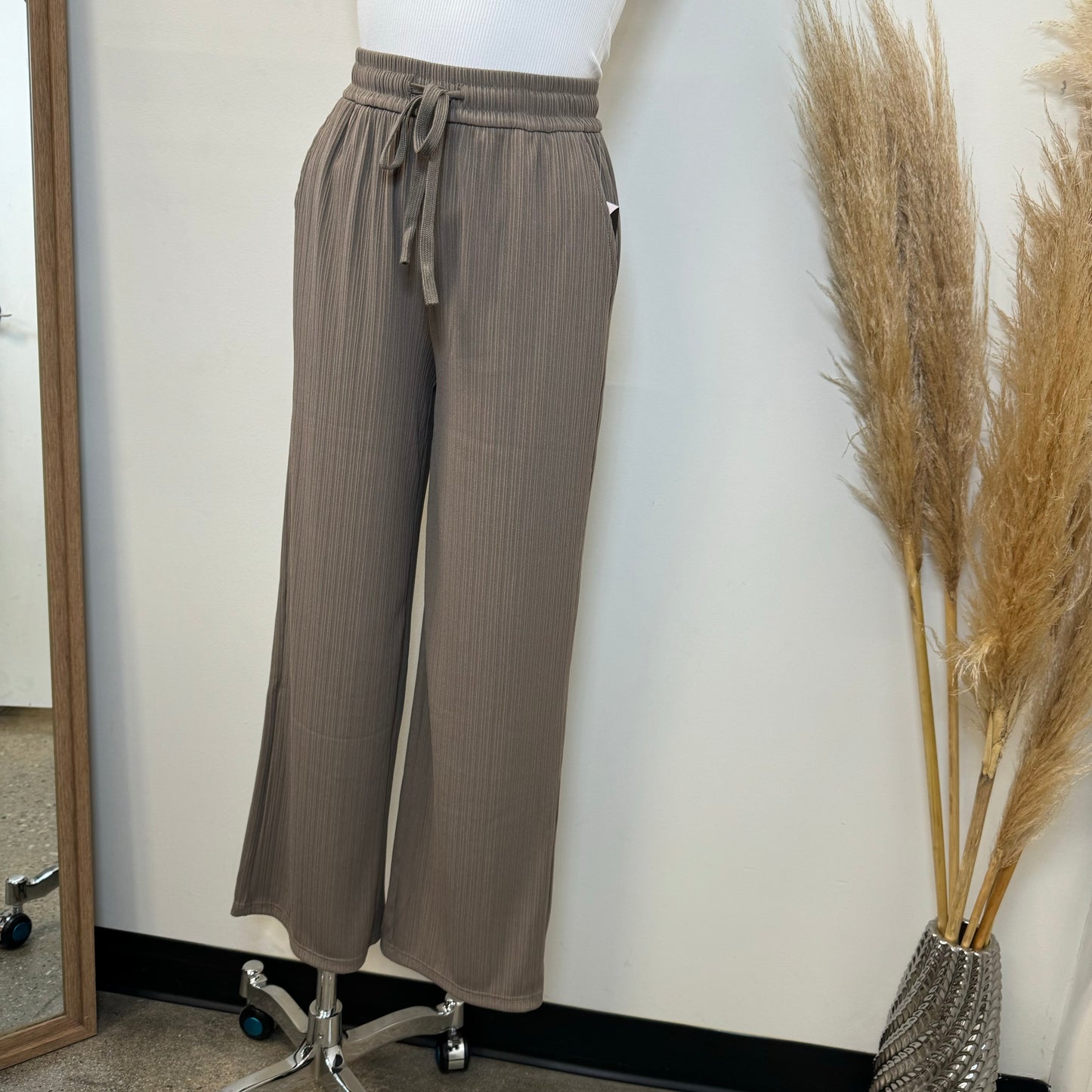 Solecito Pants-Taupe