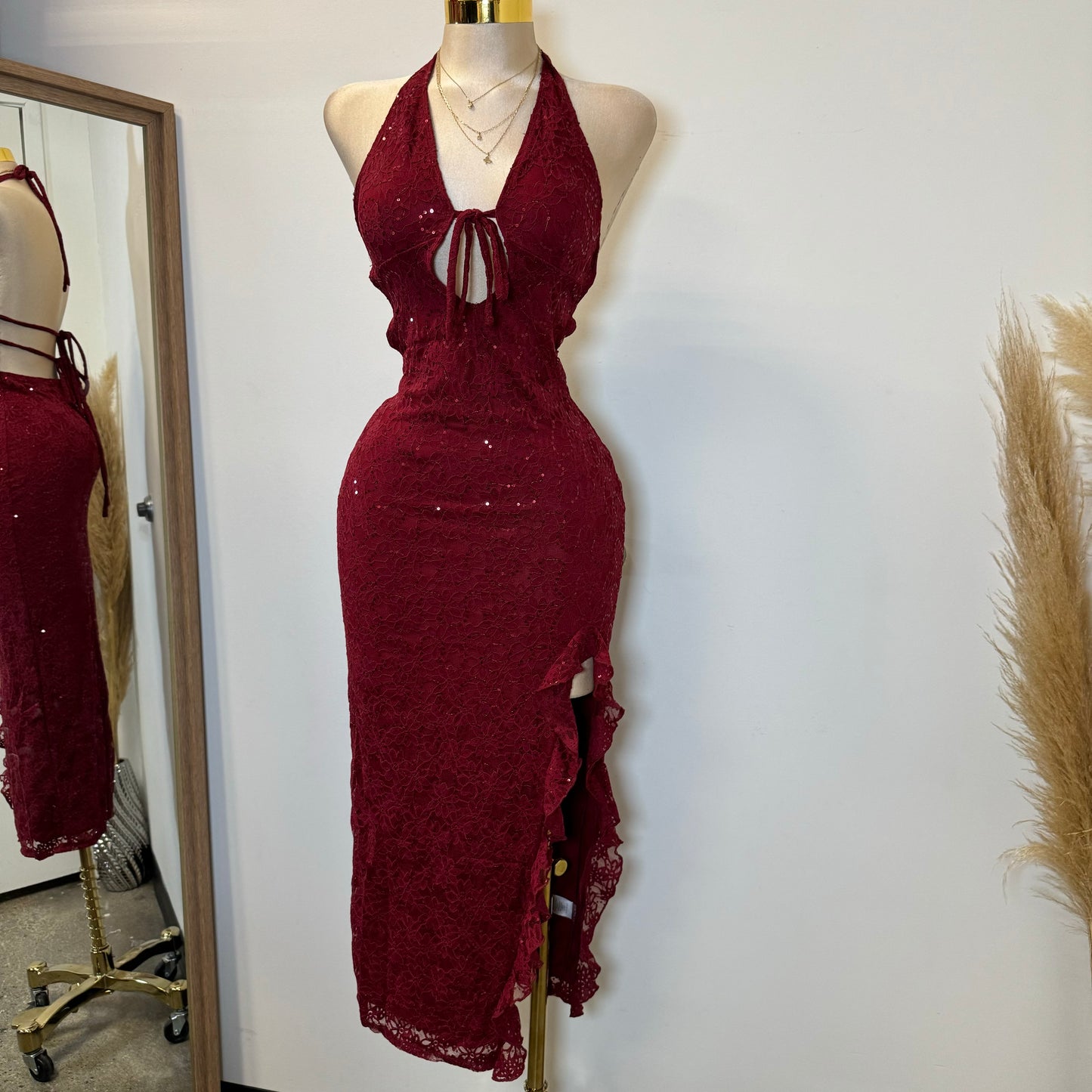 All eyes on me Halter Maxi Dress-Burgundy