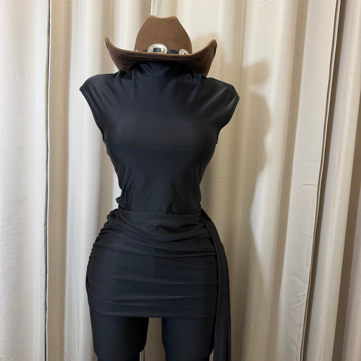 Short sleeve Jumpsuit with detail on the Front-Black