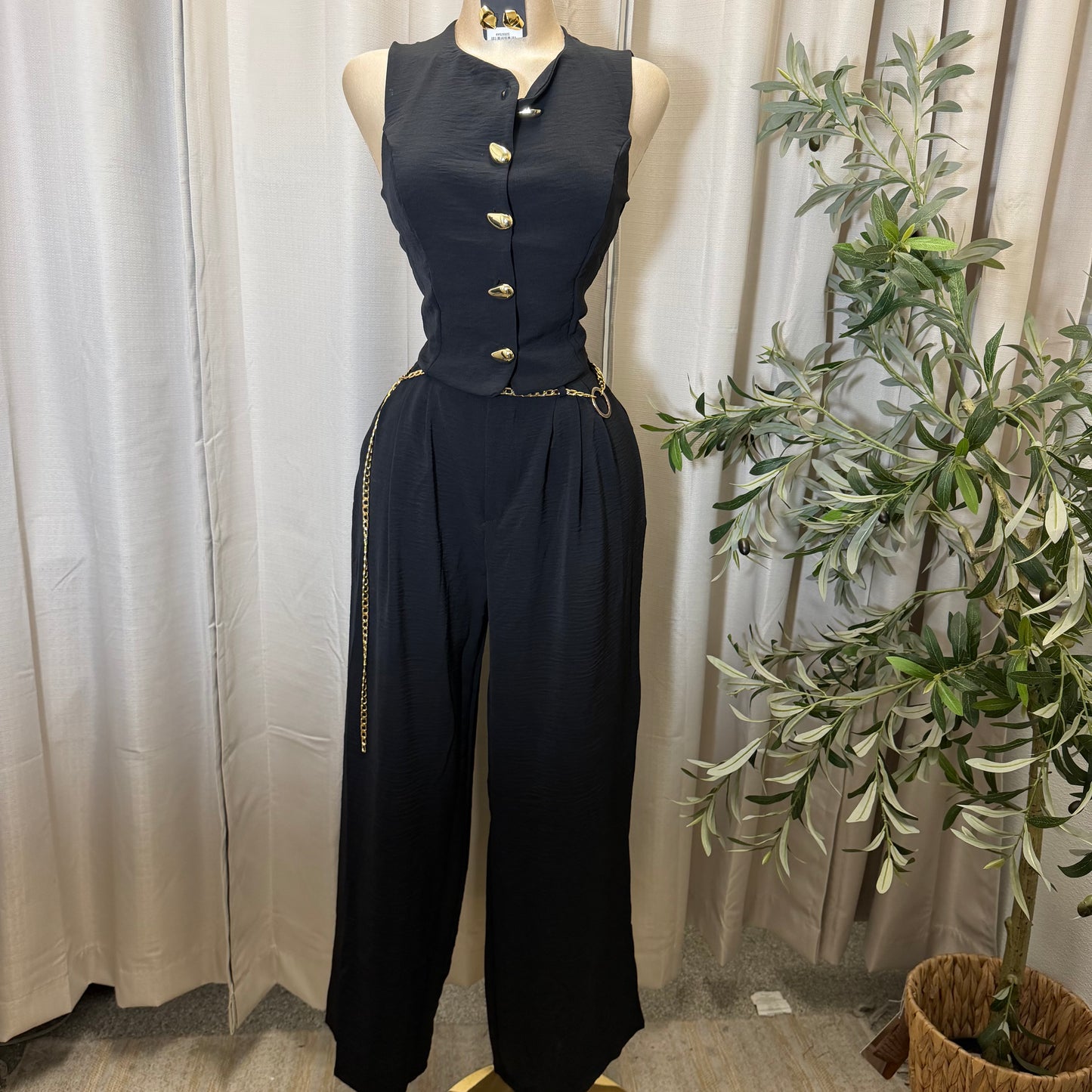 Front button Down Crop Top and Chain Belt Wide leg pant set-black