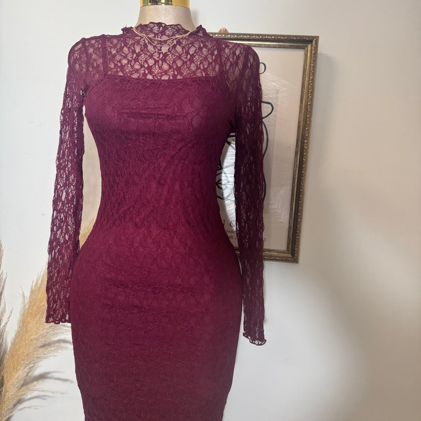 Rosie Lace Midi Dress-Burgundy
