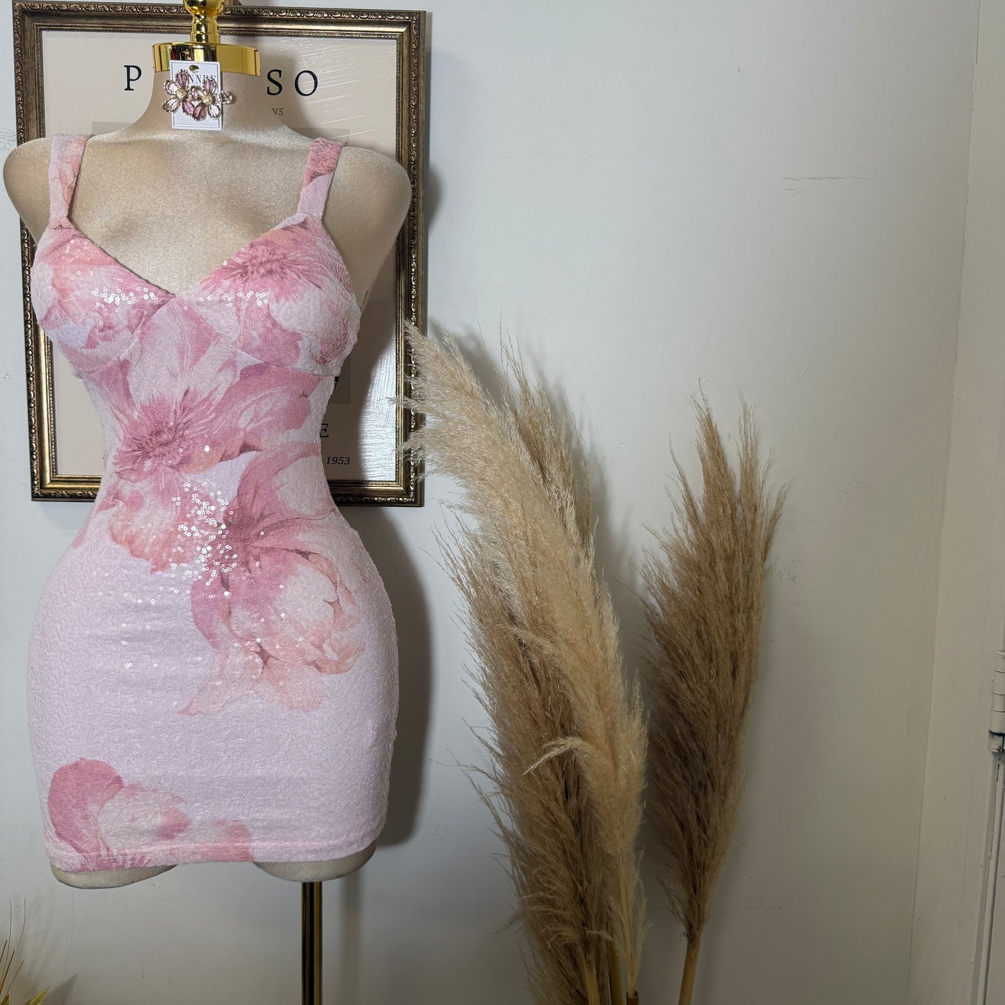 Mesh DTP Print w/ Sequins-Pink