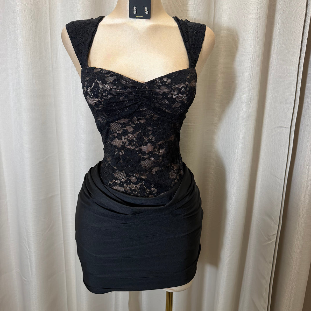 Lace off shoulder Pleated Drape Mini Dress-Black