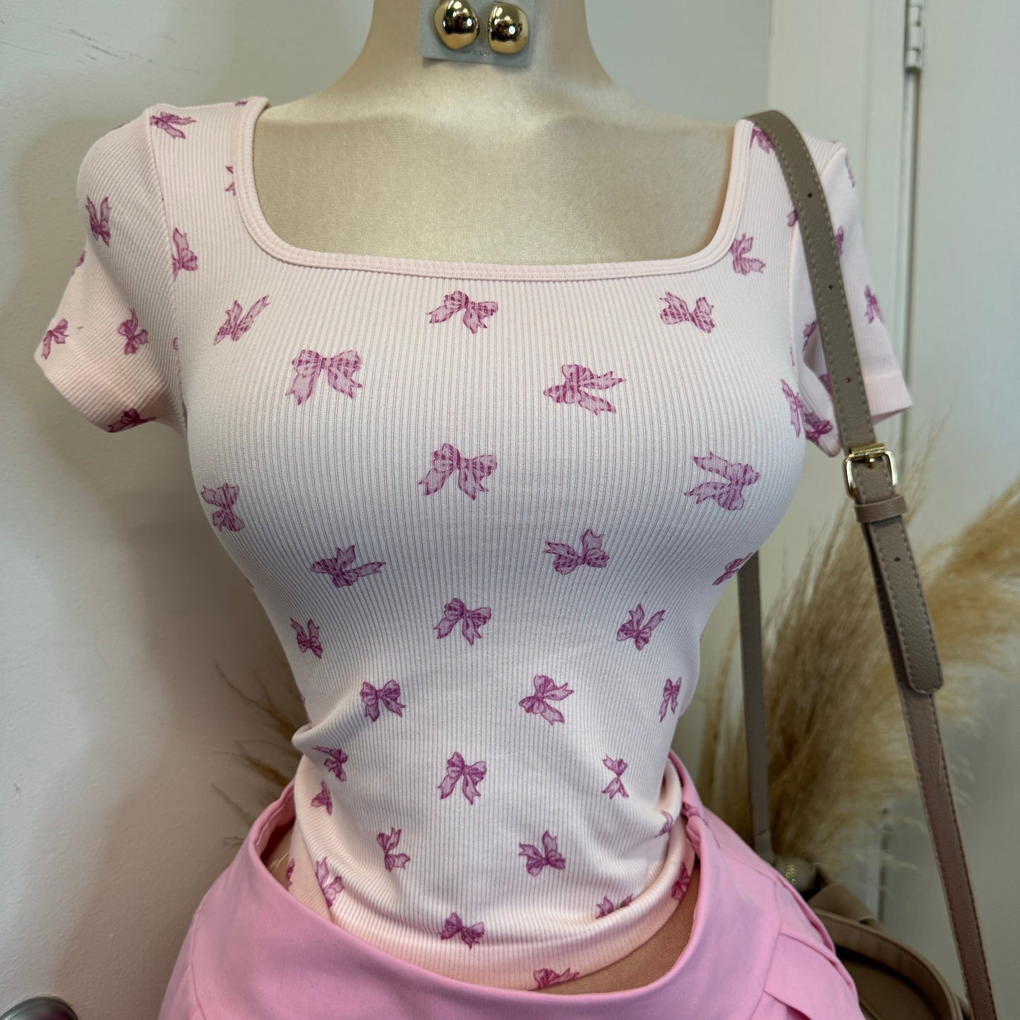 Bow Square Basic Top-Pink