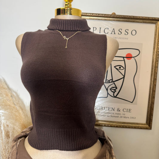 Sleeveless Turtle Neck Sweater Top-Brown