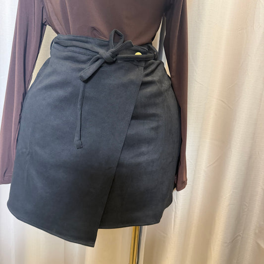 PL-Suede Skirt with wrap belt-Black
