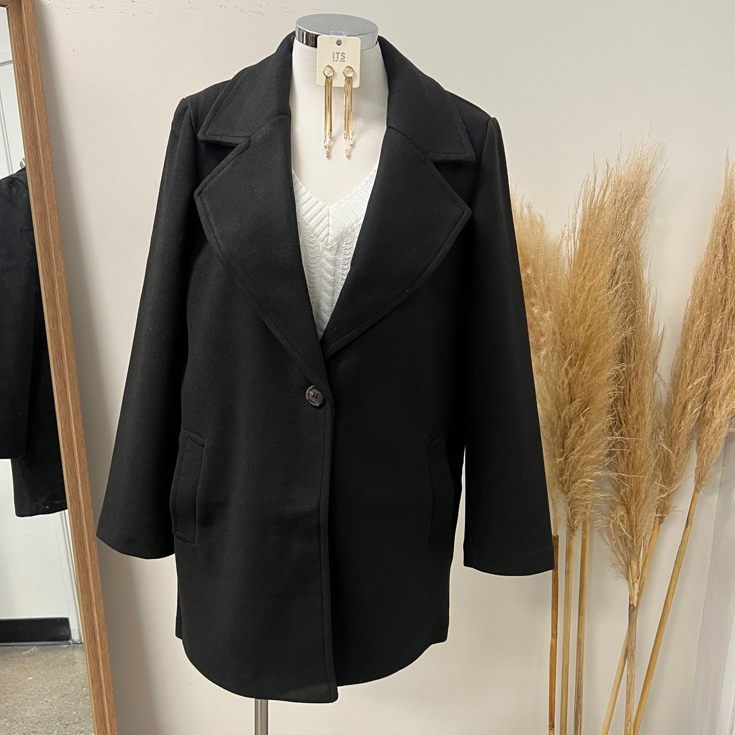 Coat with button-Black