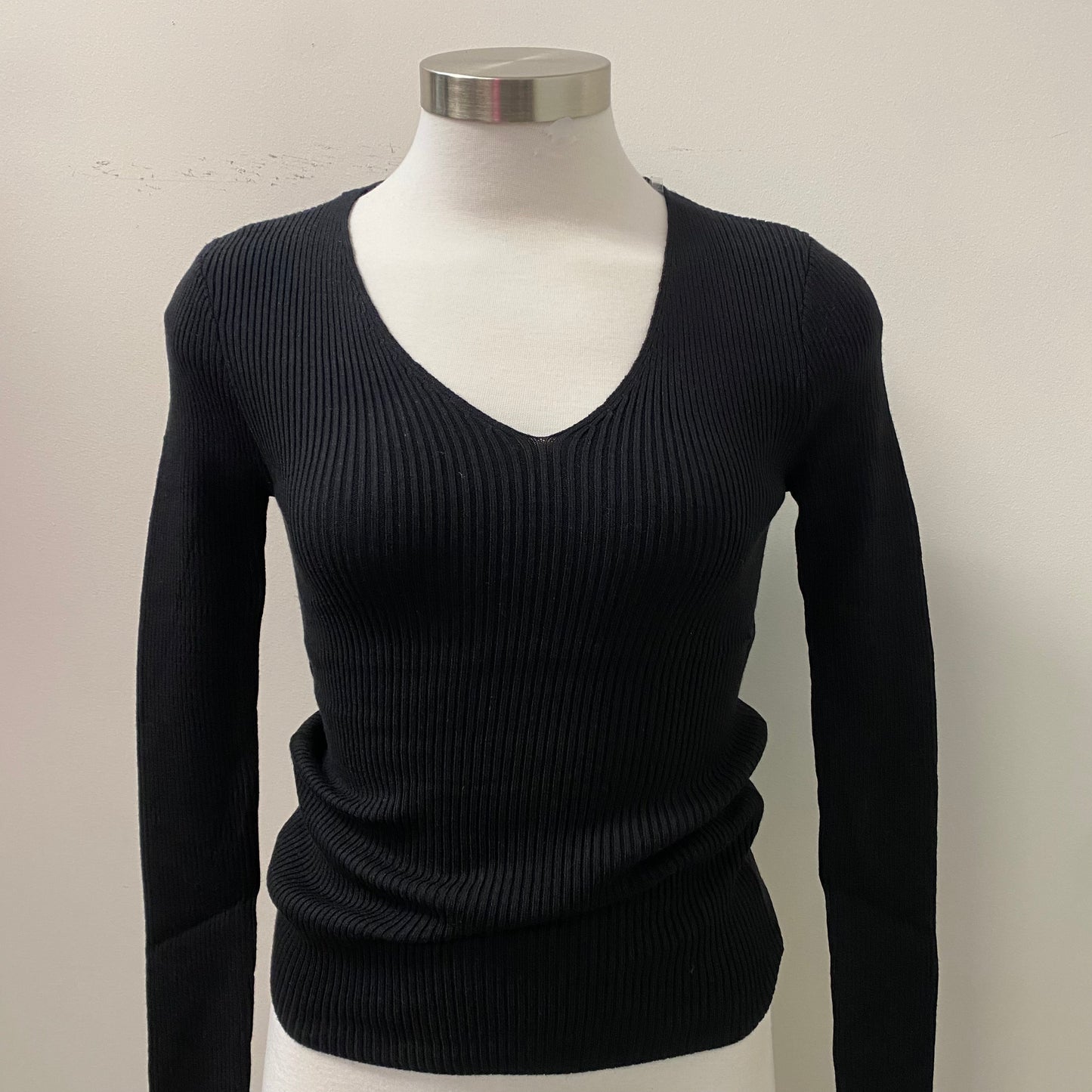 V Neck Sweater Top-Black