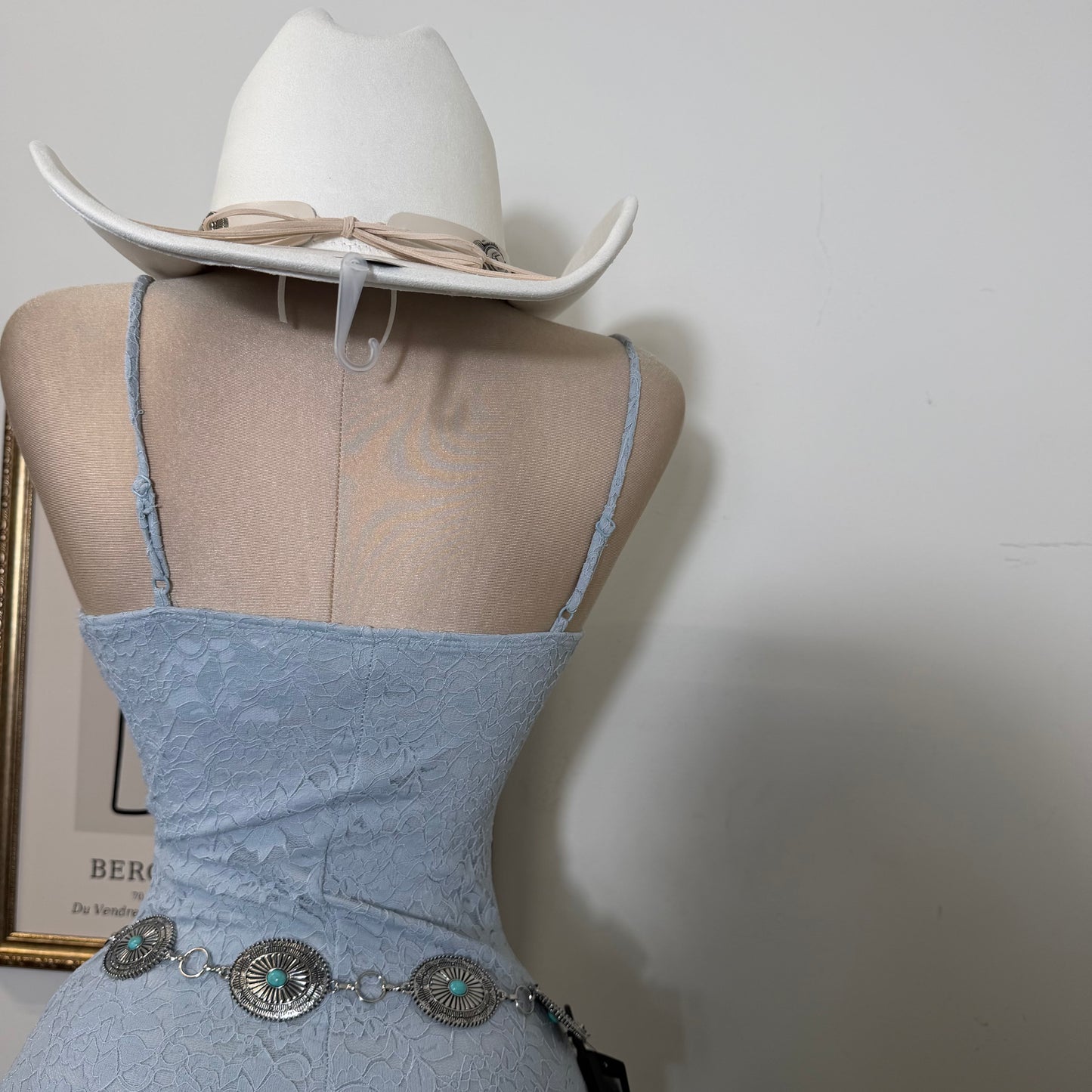 Mismaloya Lace Dress-Baby Blue