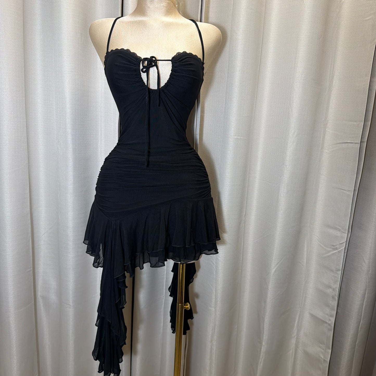 Flower Print Detail Mini Dress with Ruffle-Black