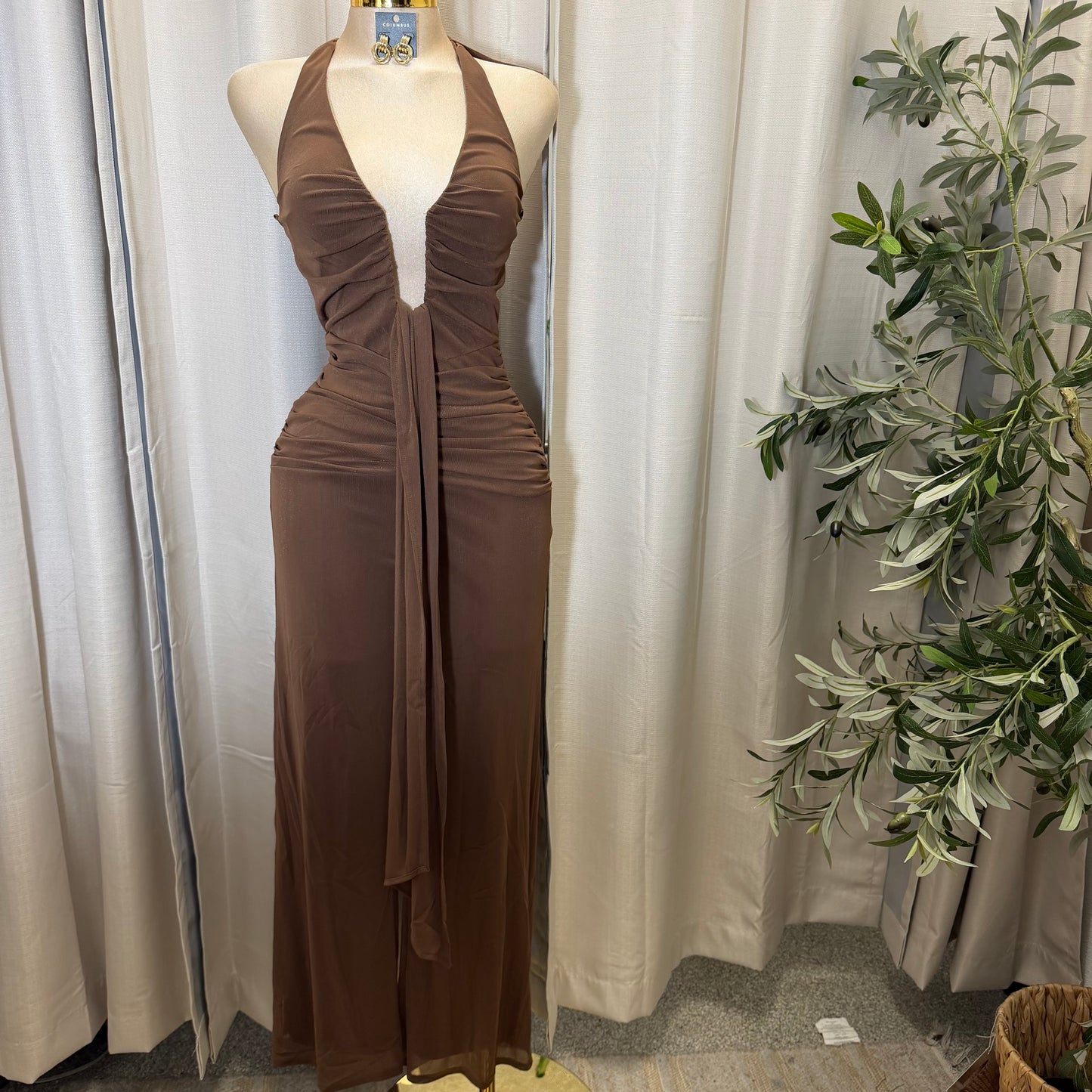 HALTER NECK WIRE WITH SASH JUMPSUIT-Brown