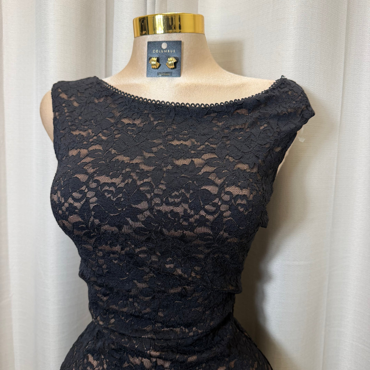 Asymmetrical Floral Lace Capri Jumpsuit-Black