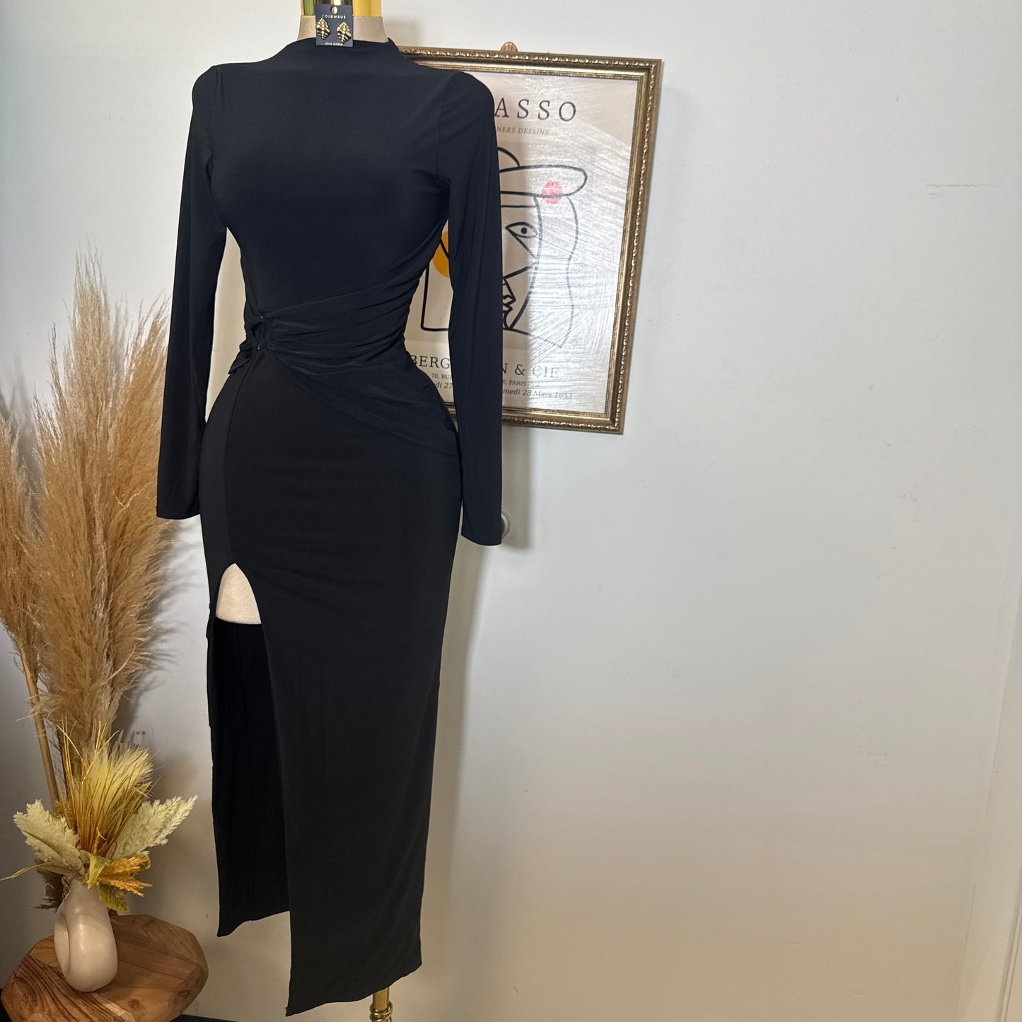 Long Sleeve Open Slit Dress-Black
