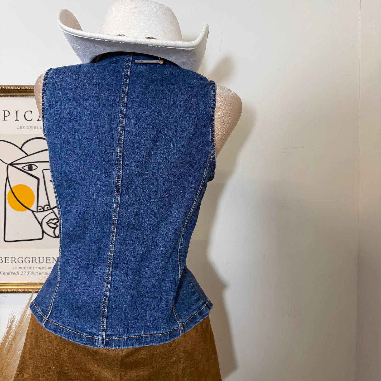 Crew Neck Denim Vest-Blue