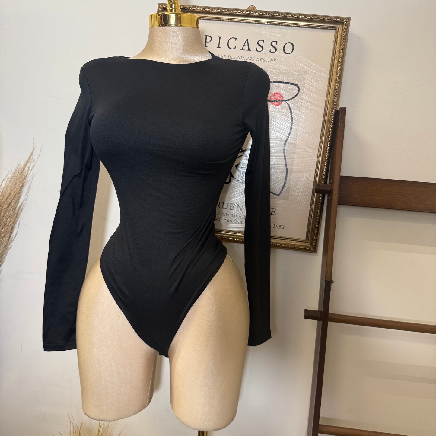 Long Sleeve Crew Neck Thong Bodysuit-Black