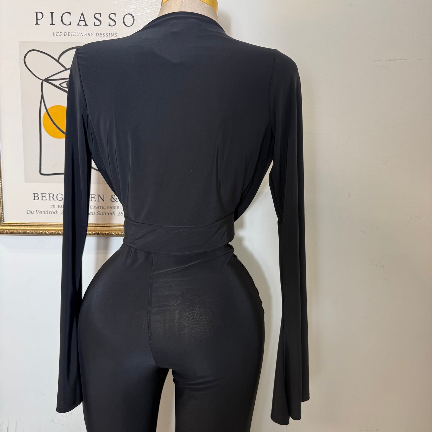Long Sleeve Crop Top Pant Set-Black