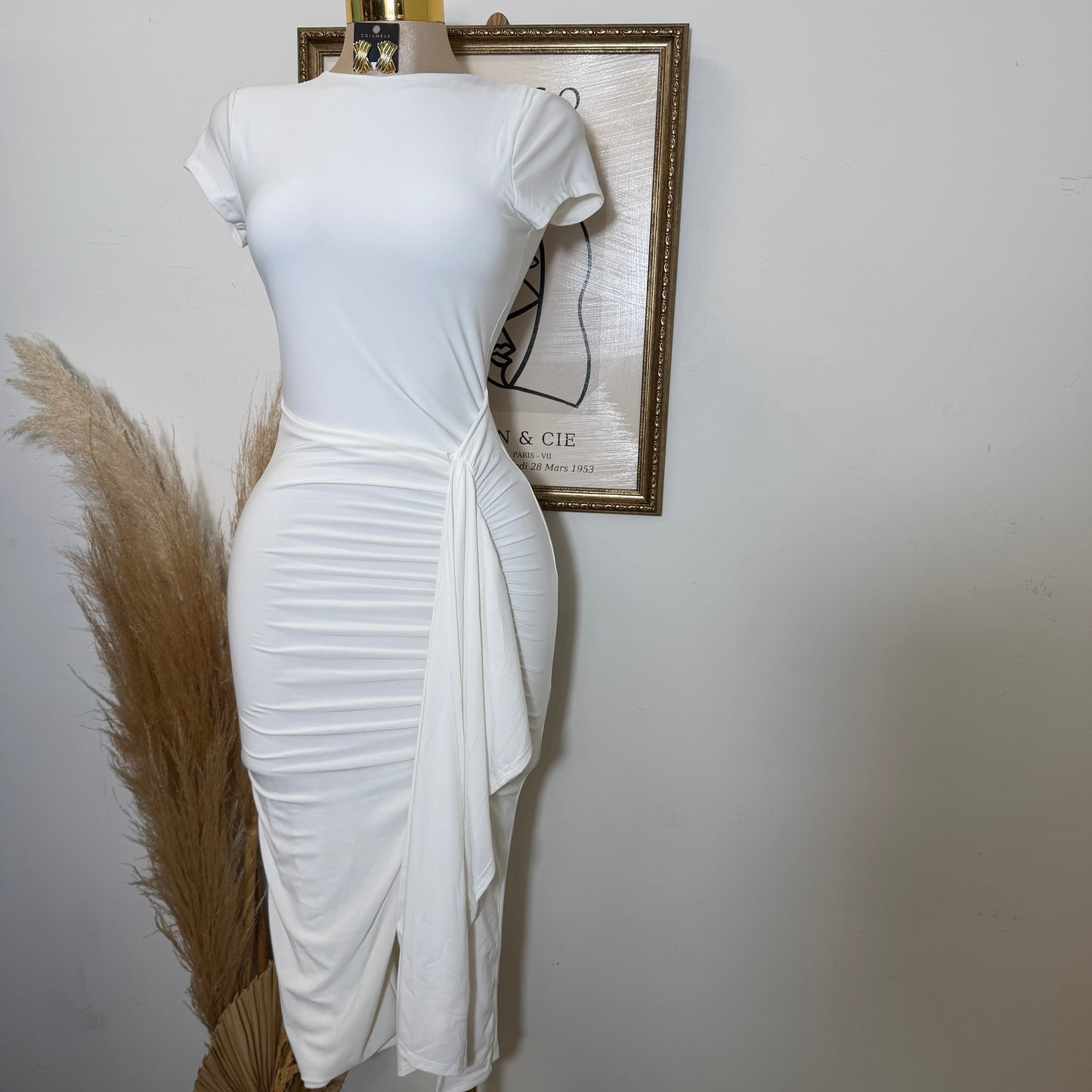 Front slit with sash detail midi Dress-White