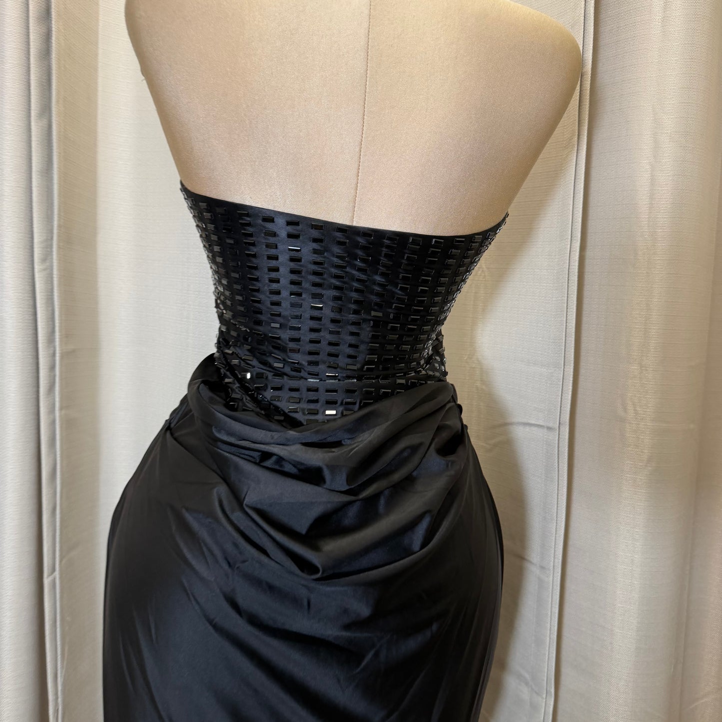 Rectangle Rhinestone satin mermaid maxi Dress-Black
