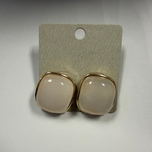White Pearl With Gold-white