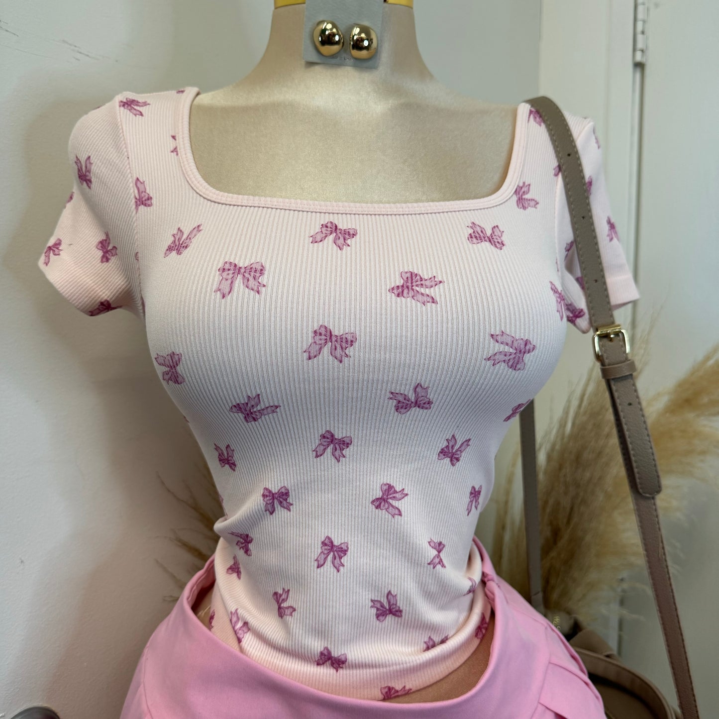 Bow Square Basic Top-Pink