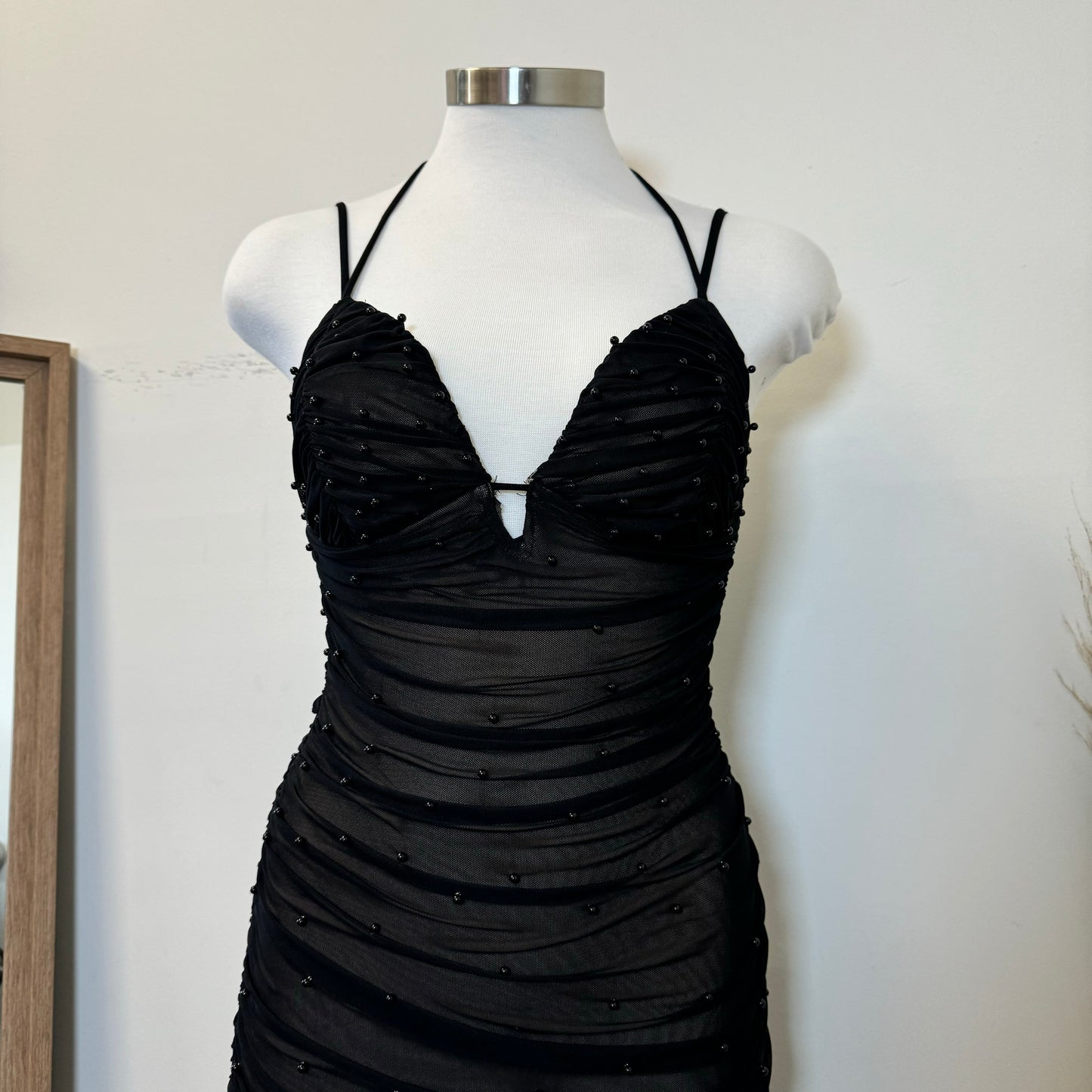 Alaina Pearl Dress-Black