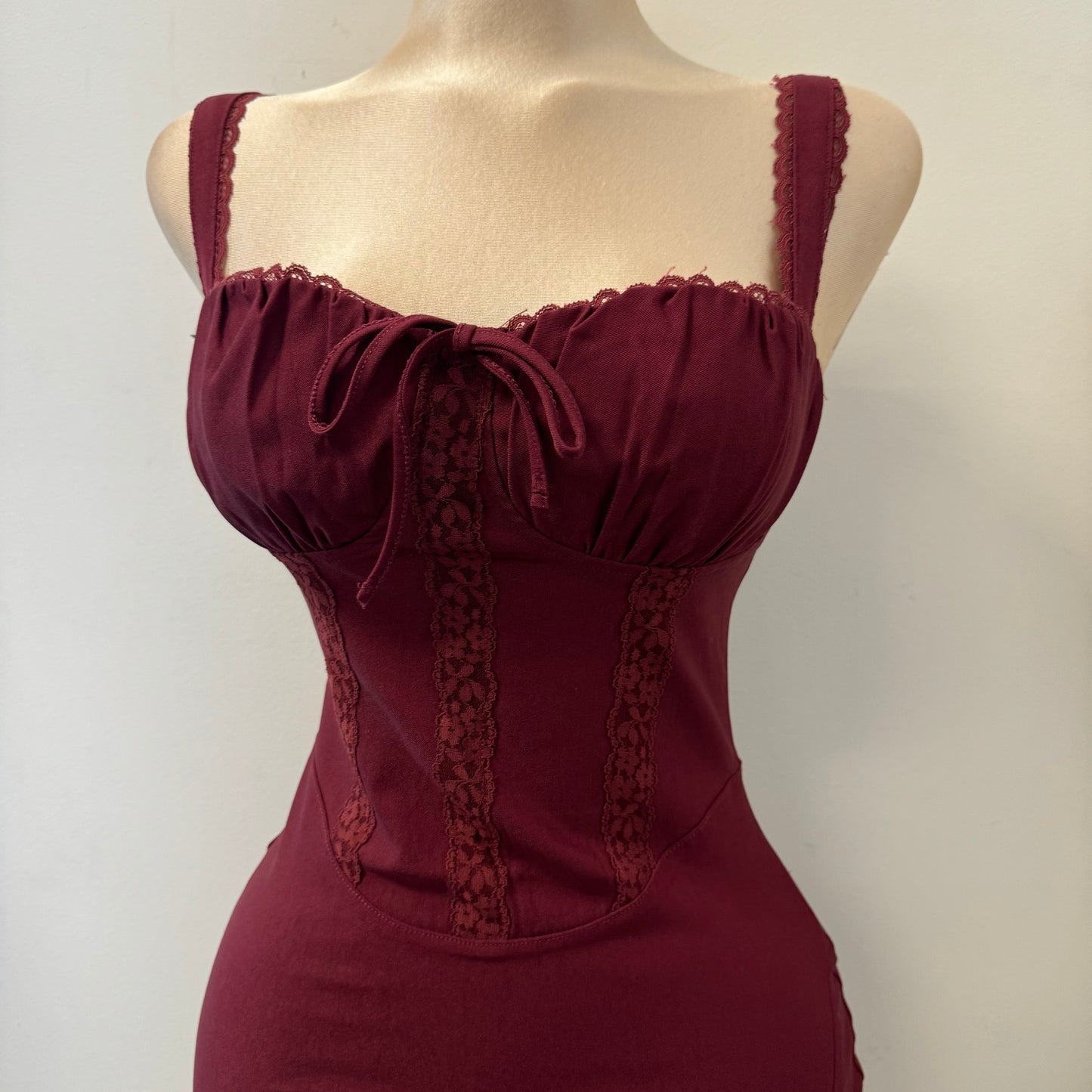 Hera Lace Trim Mini Dress-Burgundy