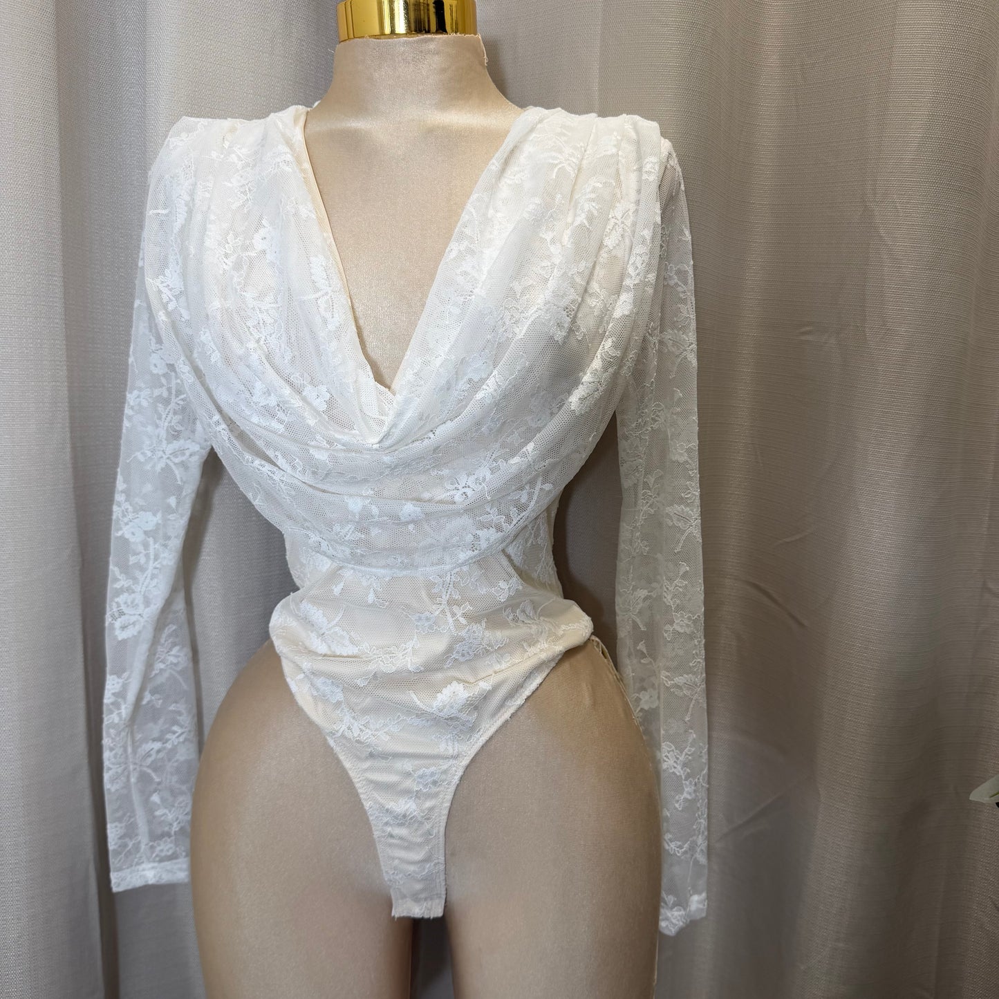 LONG SLEEVE COWL NECK BODYSUIT-White/Ivory
