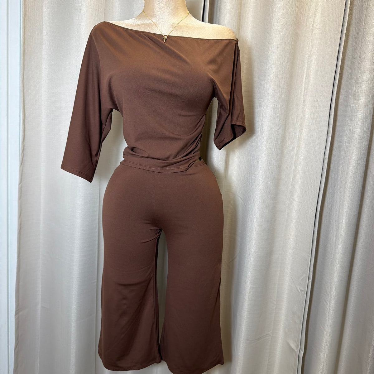 Crop Top Capri set-Brown