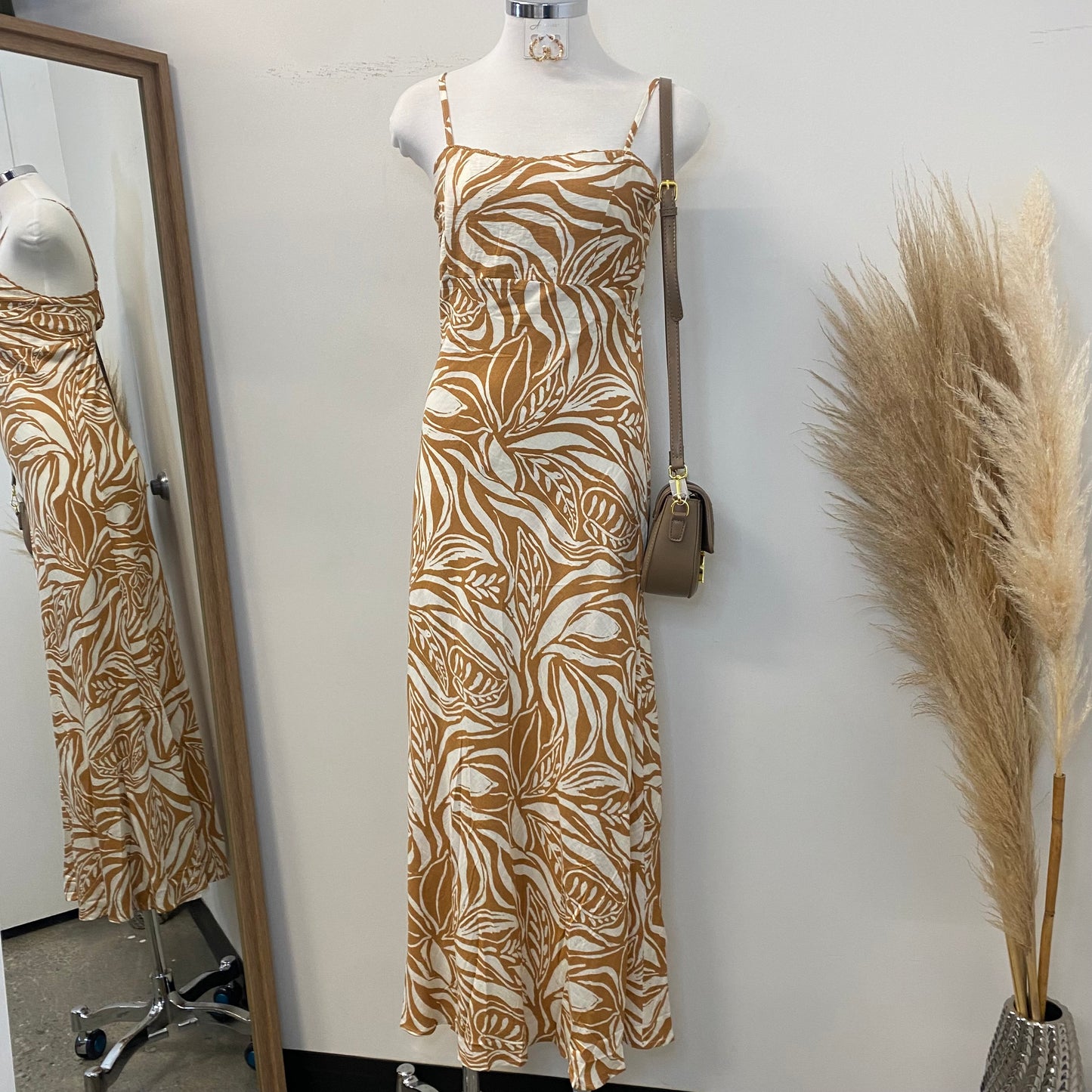 Cuba Linen Maxi Dress-Brown/White