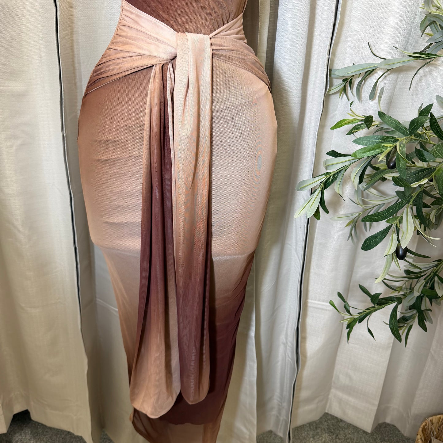 Off shoulder Mesh Ombré Maxi Dress-Brown