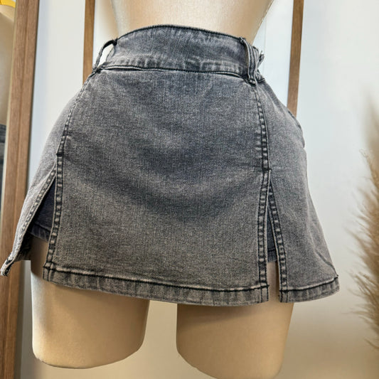 Double Side Slit Denim Skort-Black