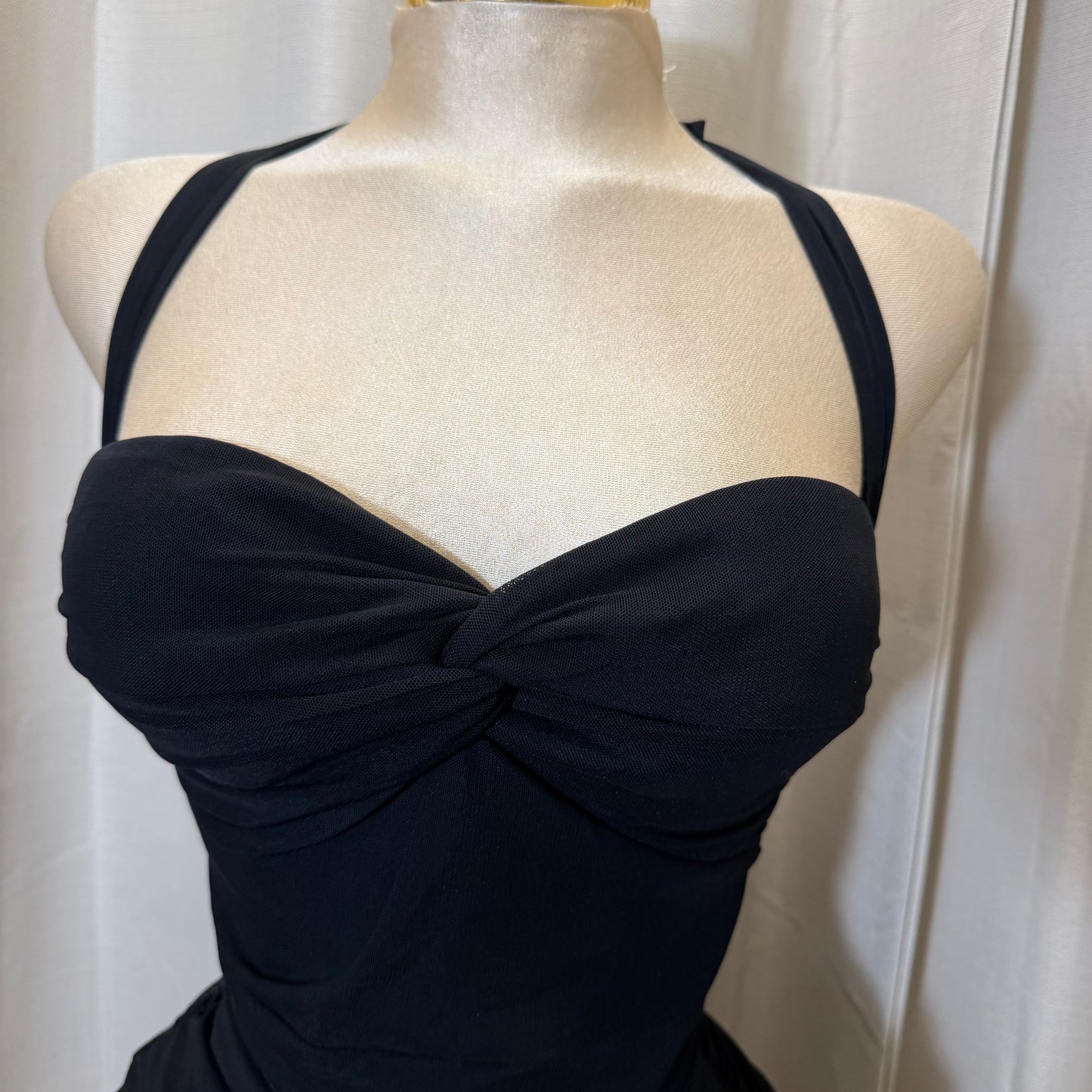 SWEETHEART TWIST NECKLINE MESH MINI DRESS-Black