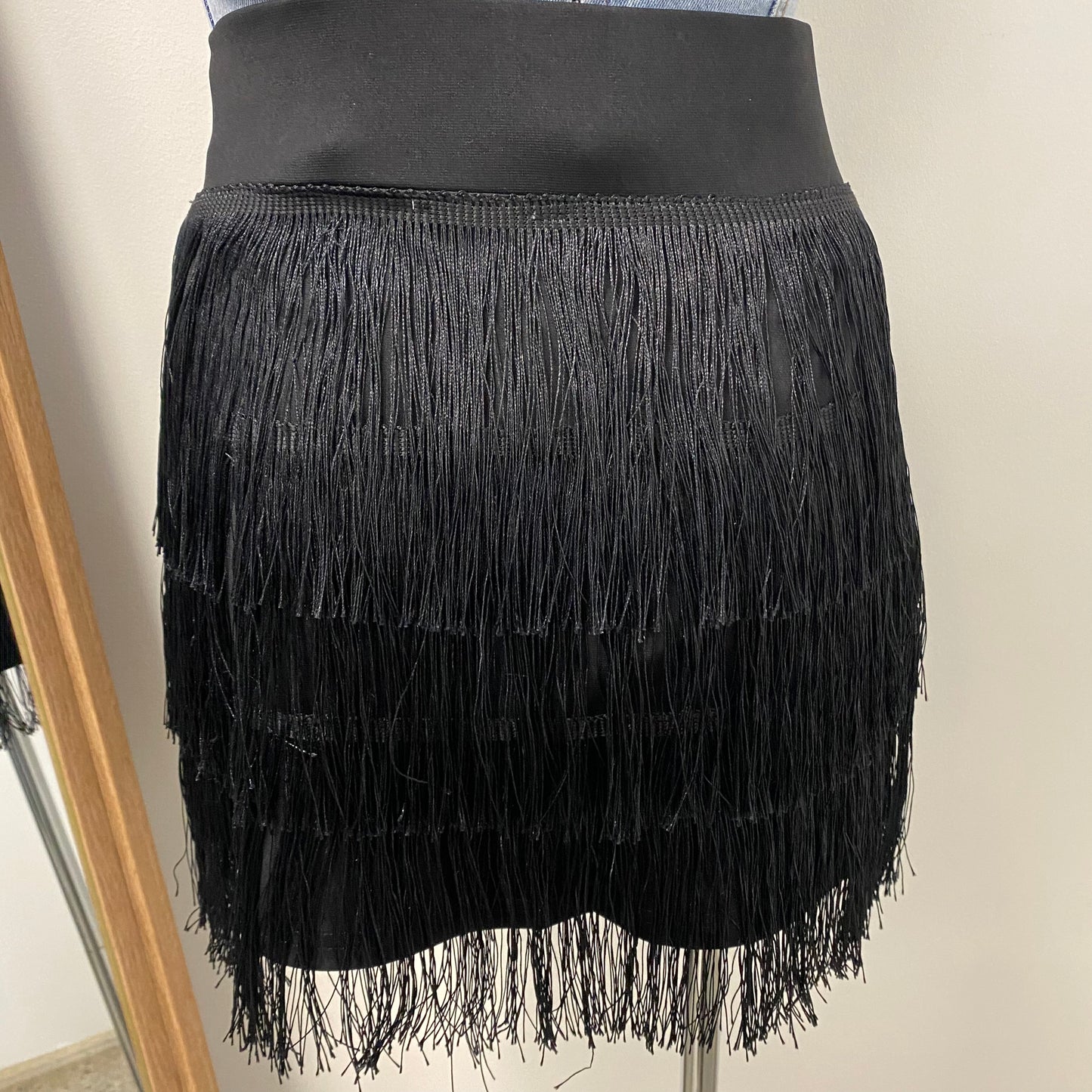 Kathy Fringe Skirt -Black