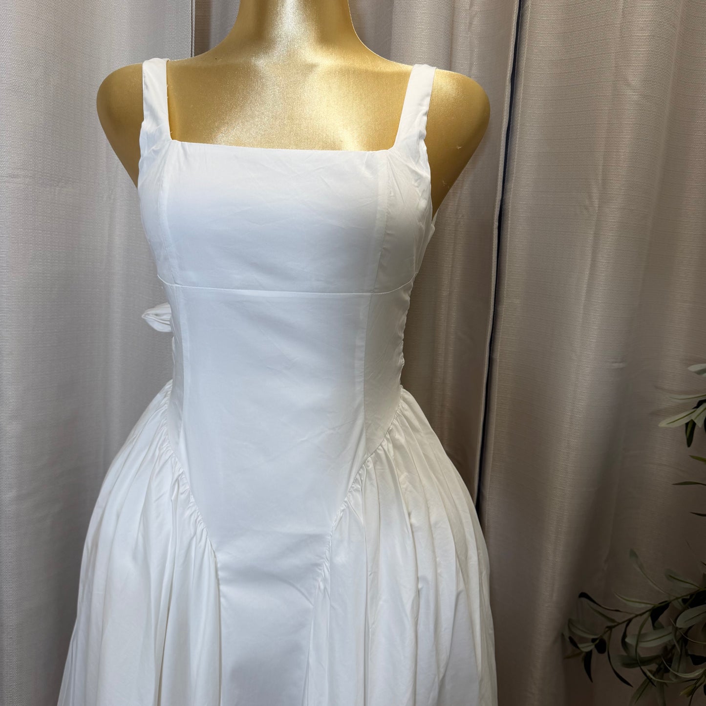 Poplin Back Ribbon MIdi Dress-White