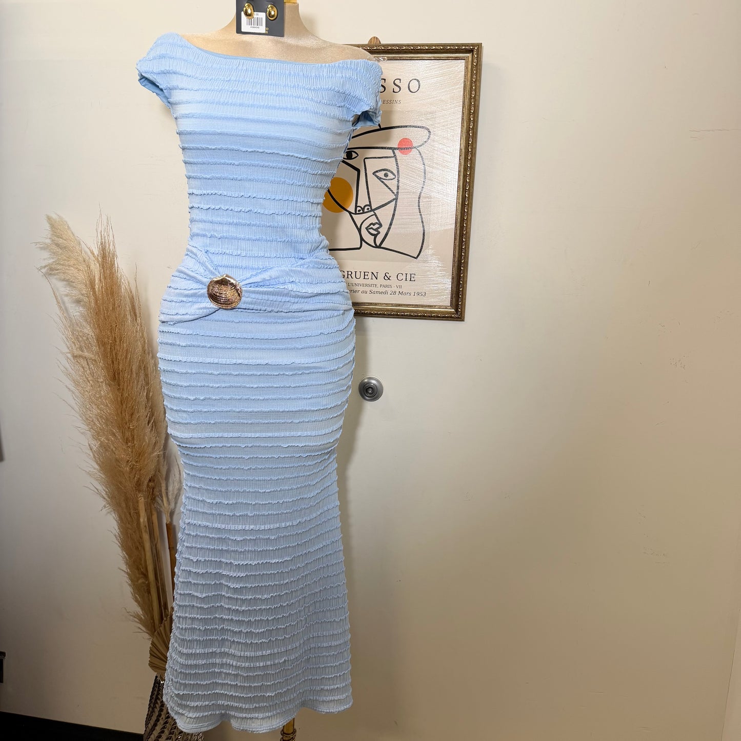 Textured Solid Off shoulder Maxi dress-Blue