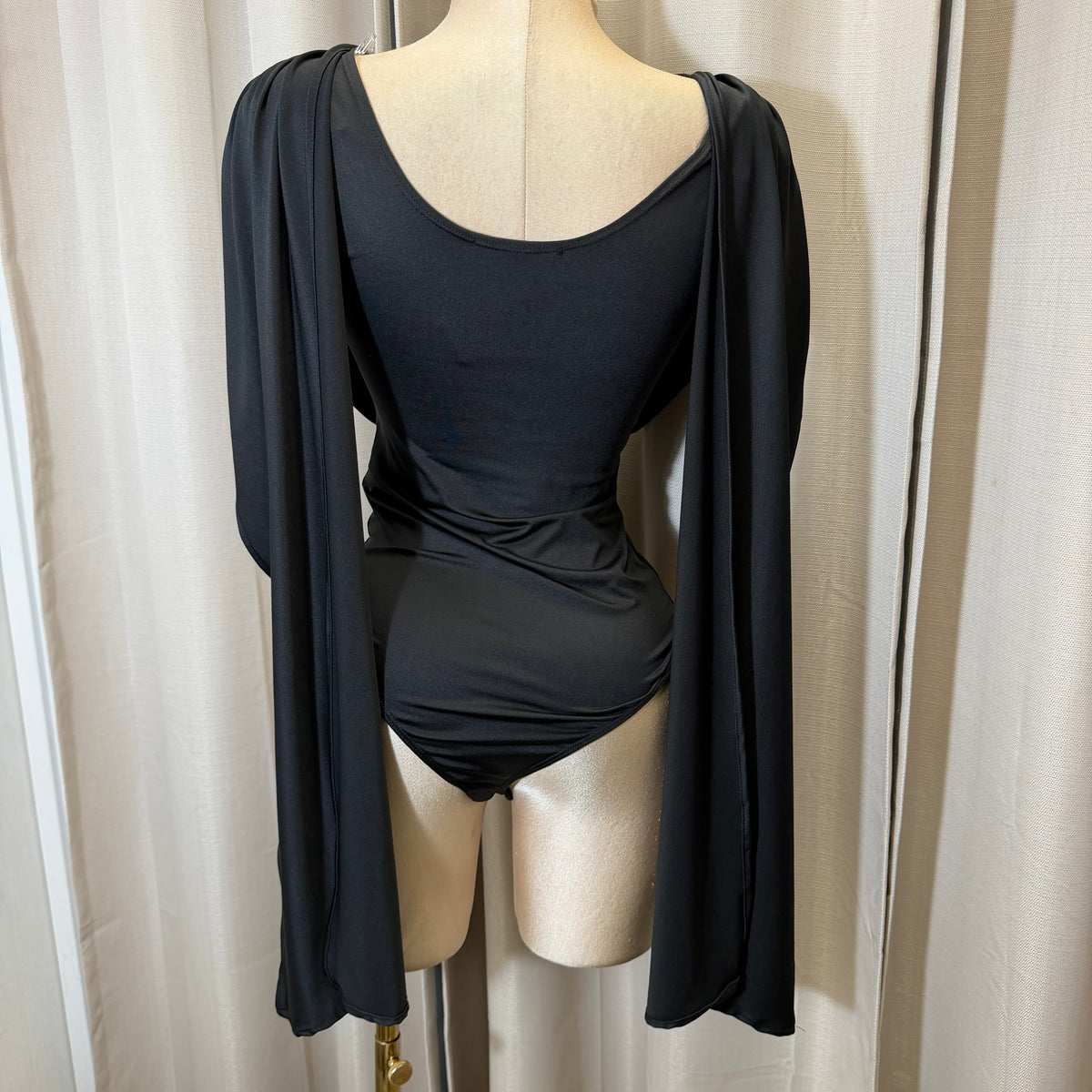 Draped Bodysuit Long sleeve-Black