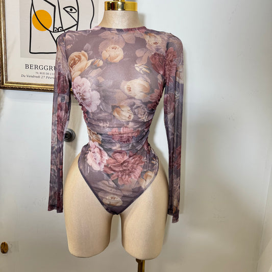 Round Neck Long Sleeve Bodysuit-Pale Lavander