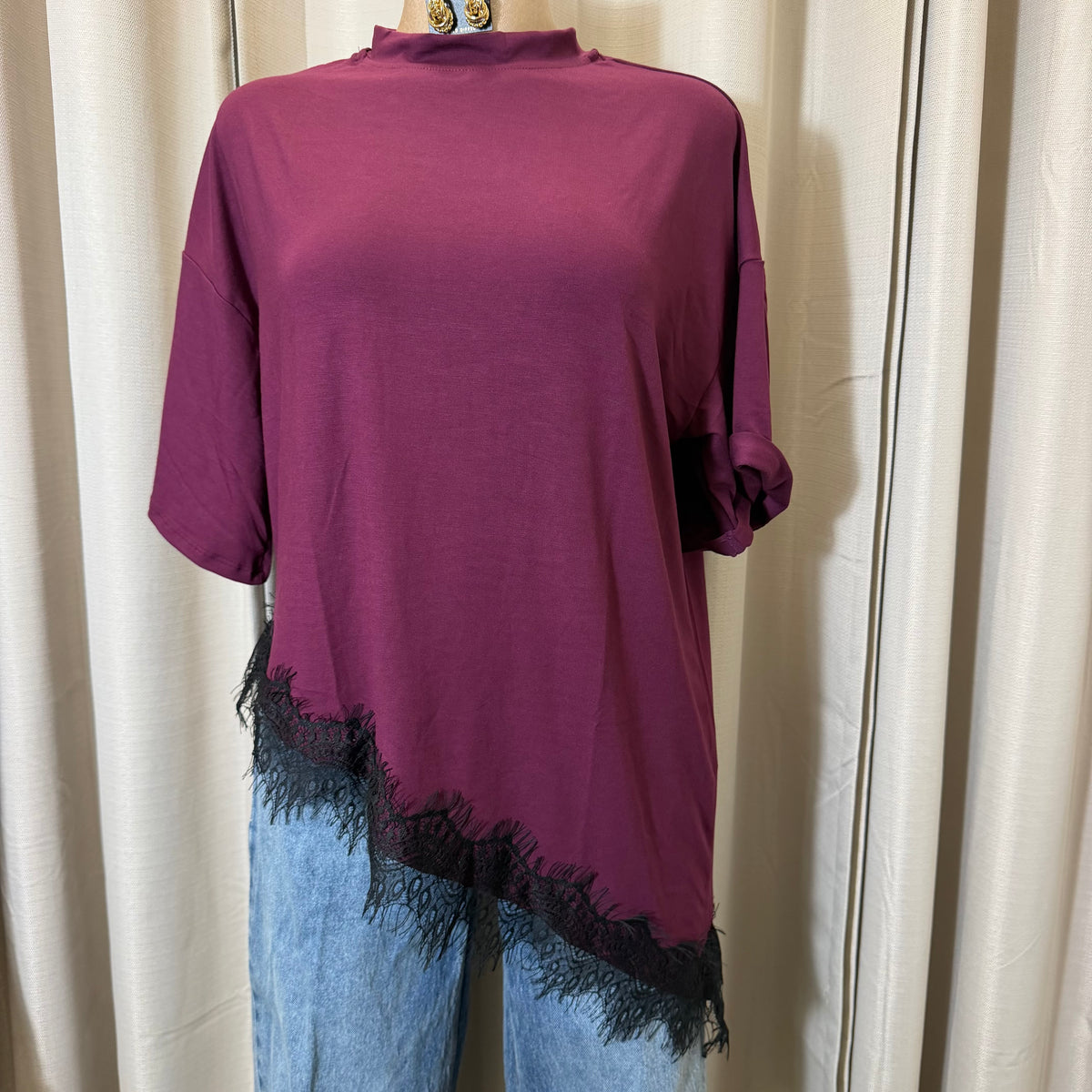 Short sleeve Lace Detail Oversize  Top-Plum with Black