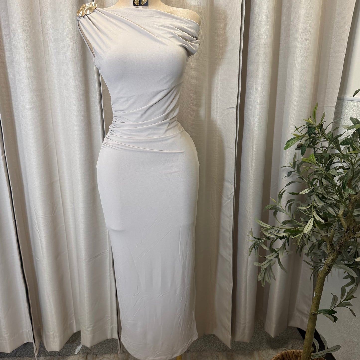 Asymmetric shoulder Gold Detail-Mocha/Brown