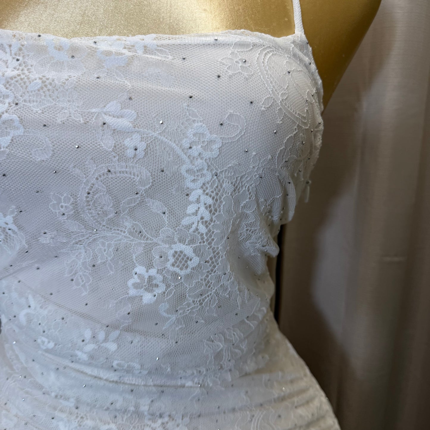 LACE RUCHED MIDI DRESS-White/Ivory