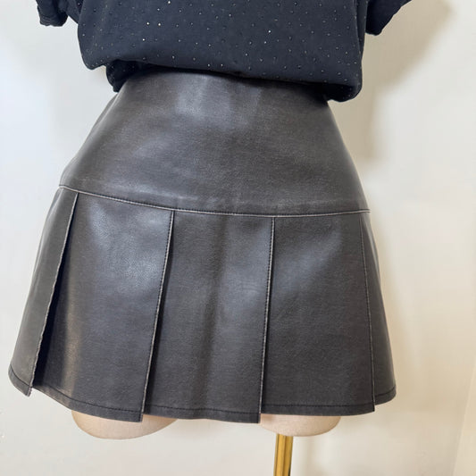 Vintage wash Faux Leather Pleats Skirt-Black