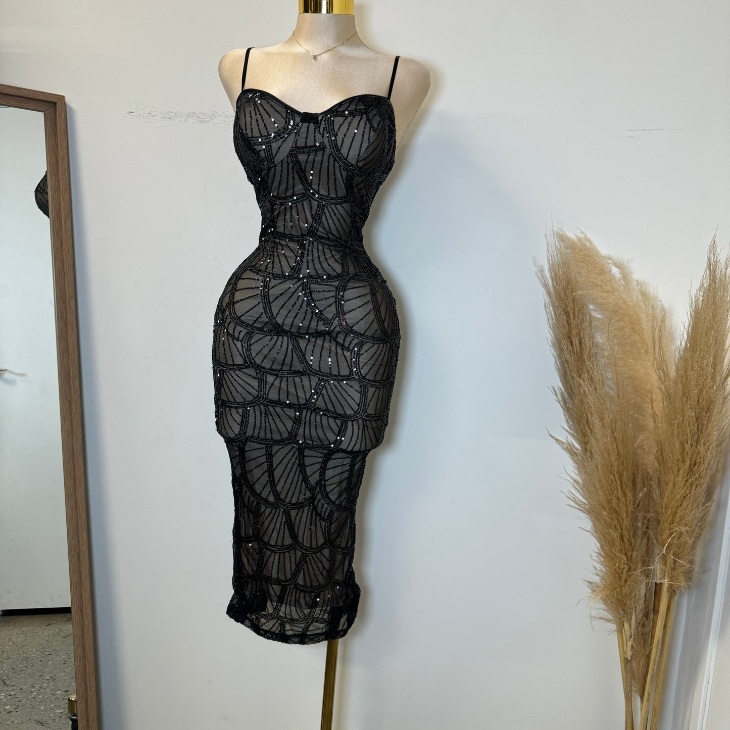 Luxe Midi Dress-Black