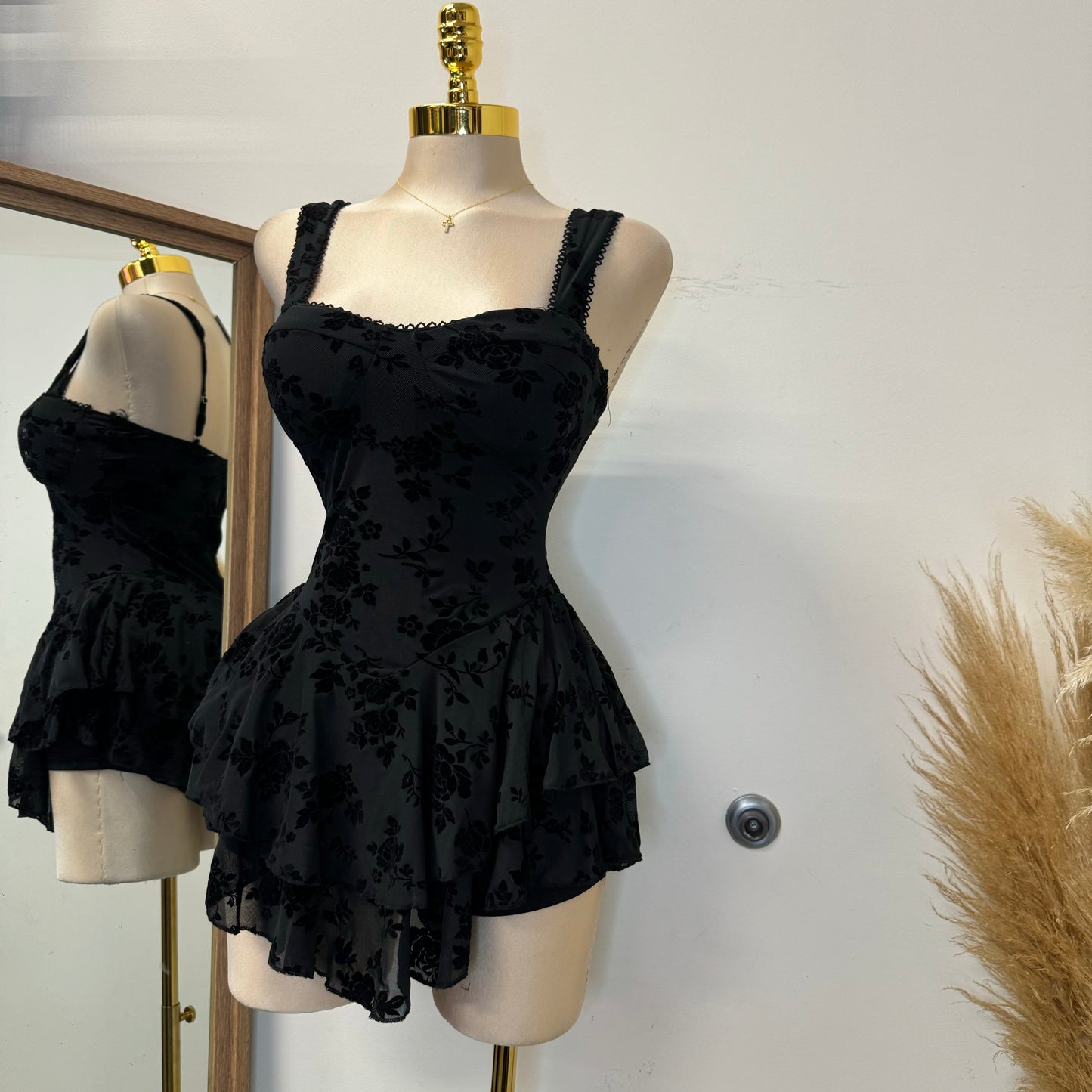Floral Lace Trim Dress-Black/Black
