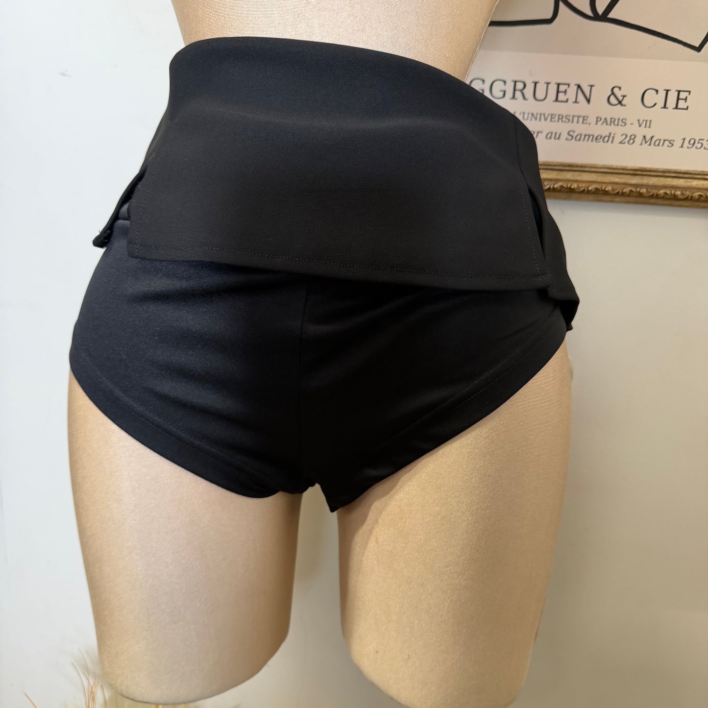 Stretched Mini Skirt With Buckle Details-Black