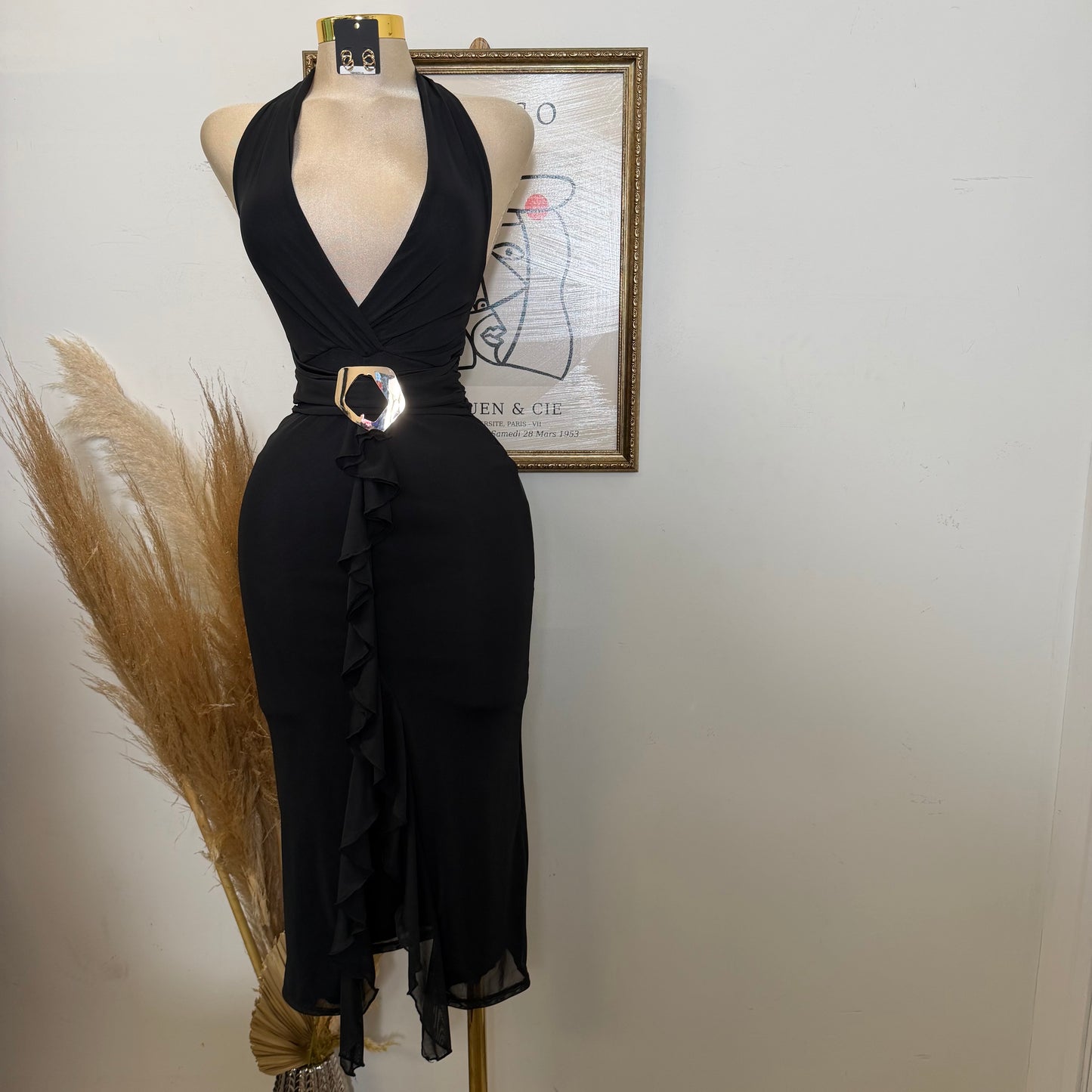 Halter self tie front ruffle midi dress-Black