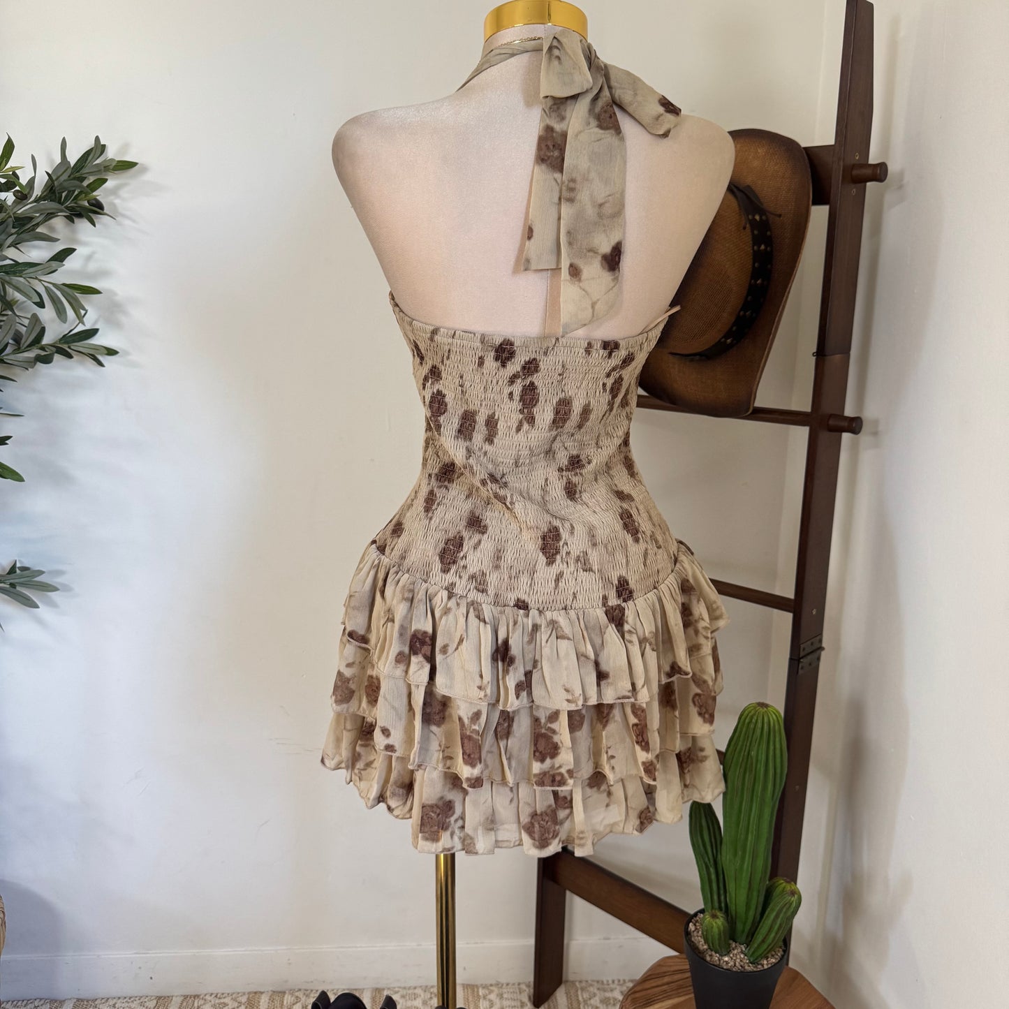 Halter eyelet inset ruffle Flare mini Corset Dress-Brown