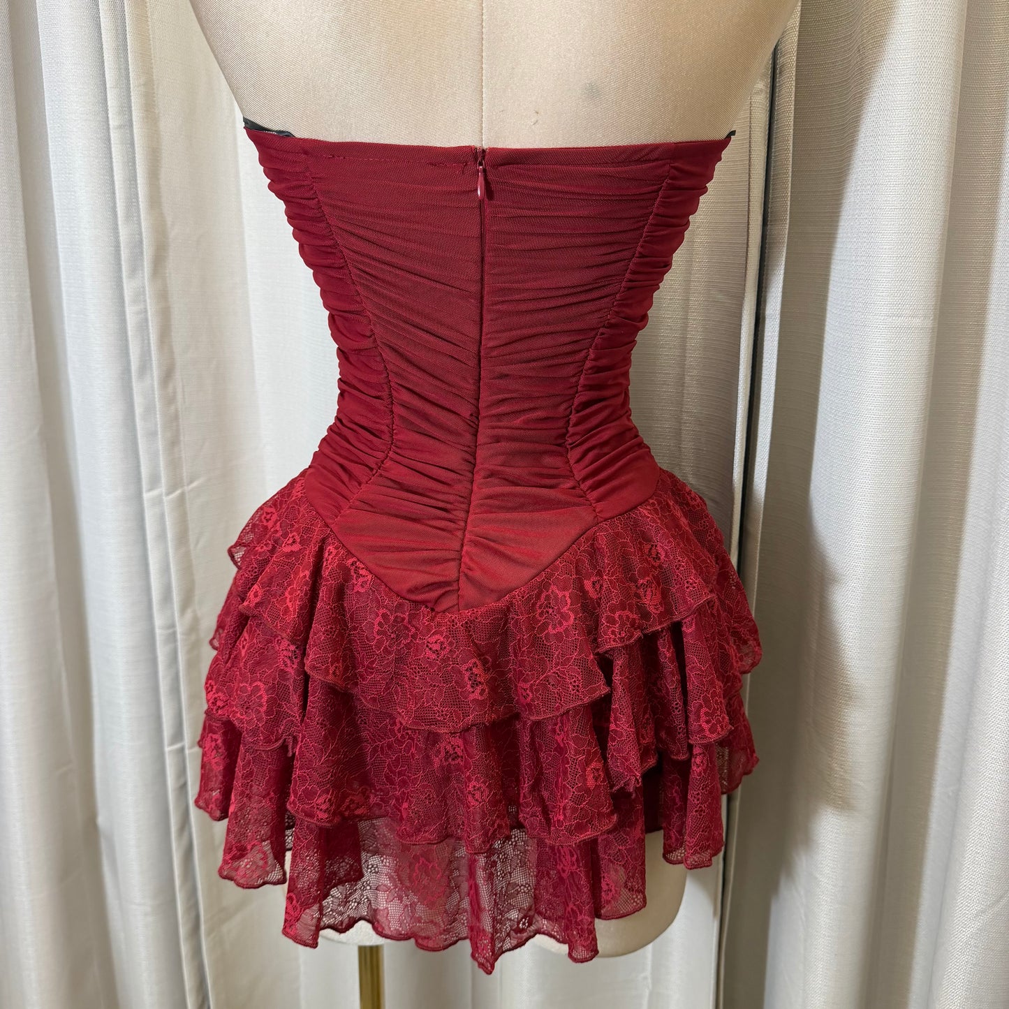 Tube Lace Mini flare dress-burgundy