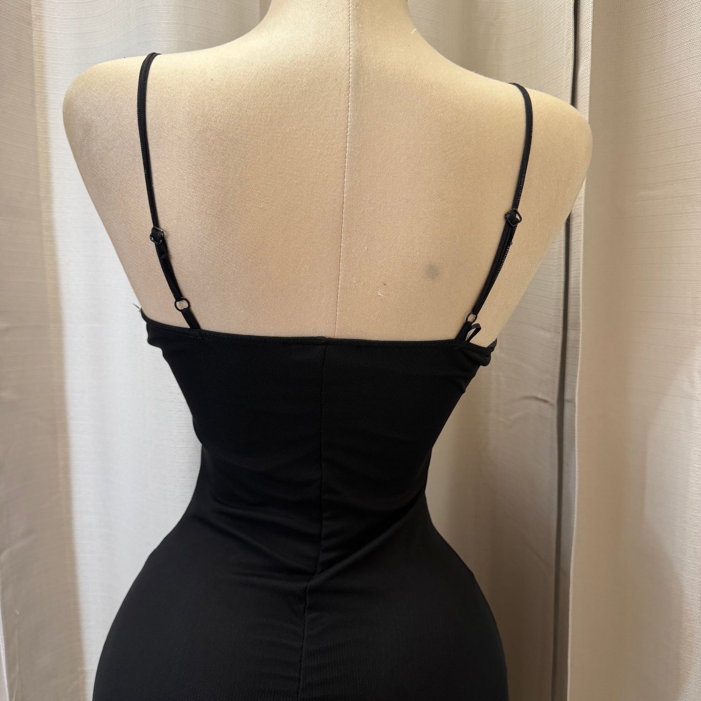 Mismaloya Mesh Dress-Black