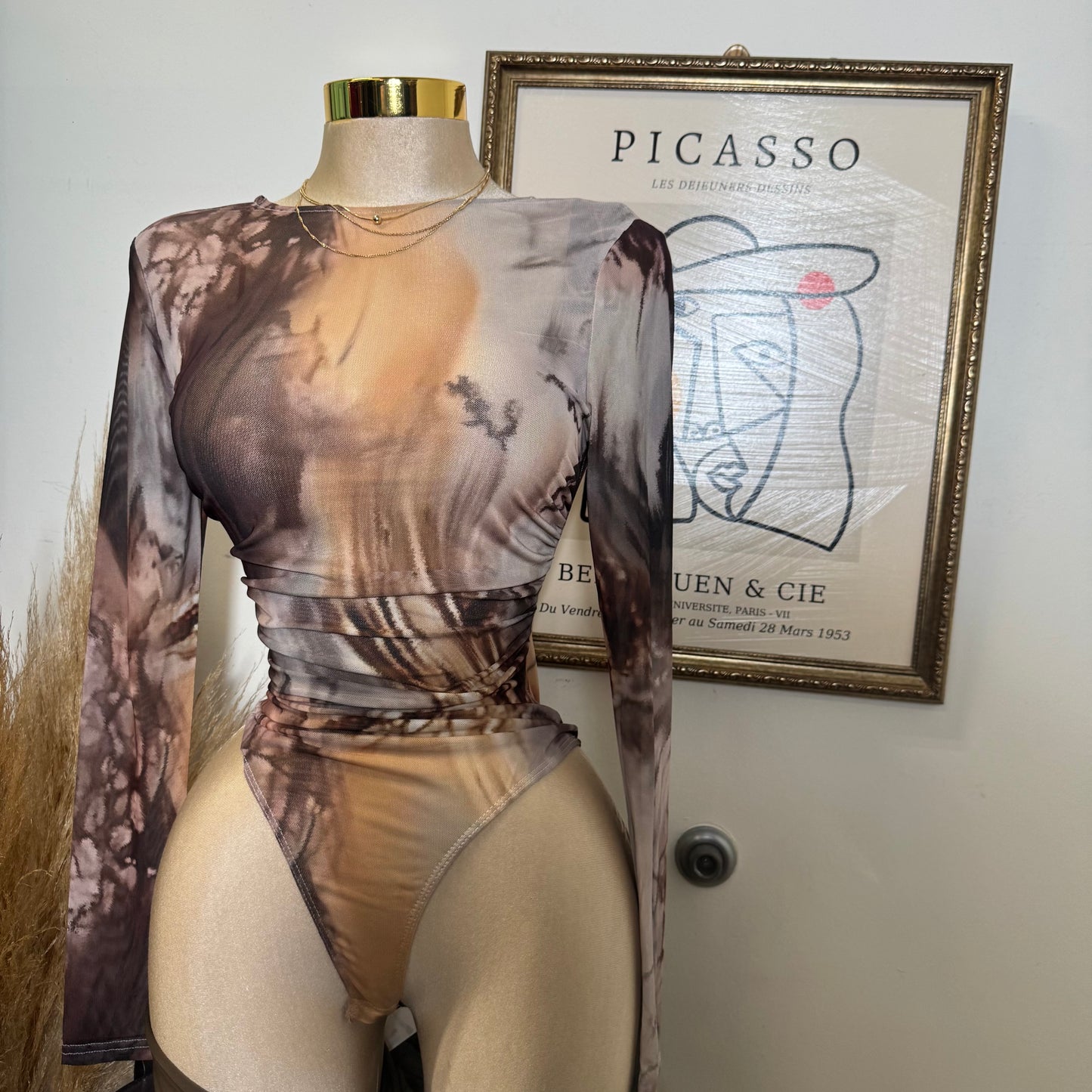 Round Neck Long sleeve Sleeve Bodysuit-Brown Multi